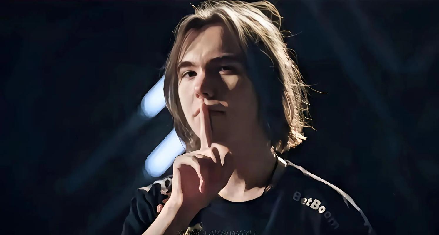 里程碑：Crisp达成LPL700出场成就