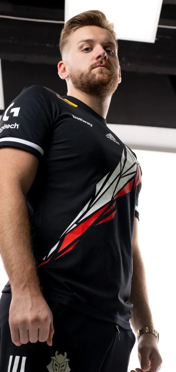 LEC媒体人Wooloo发推： 搞定了！Prince明年将在LCS进行比赛，因为他现在已经和FlyQuest达成签约。